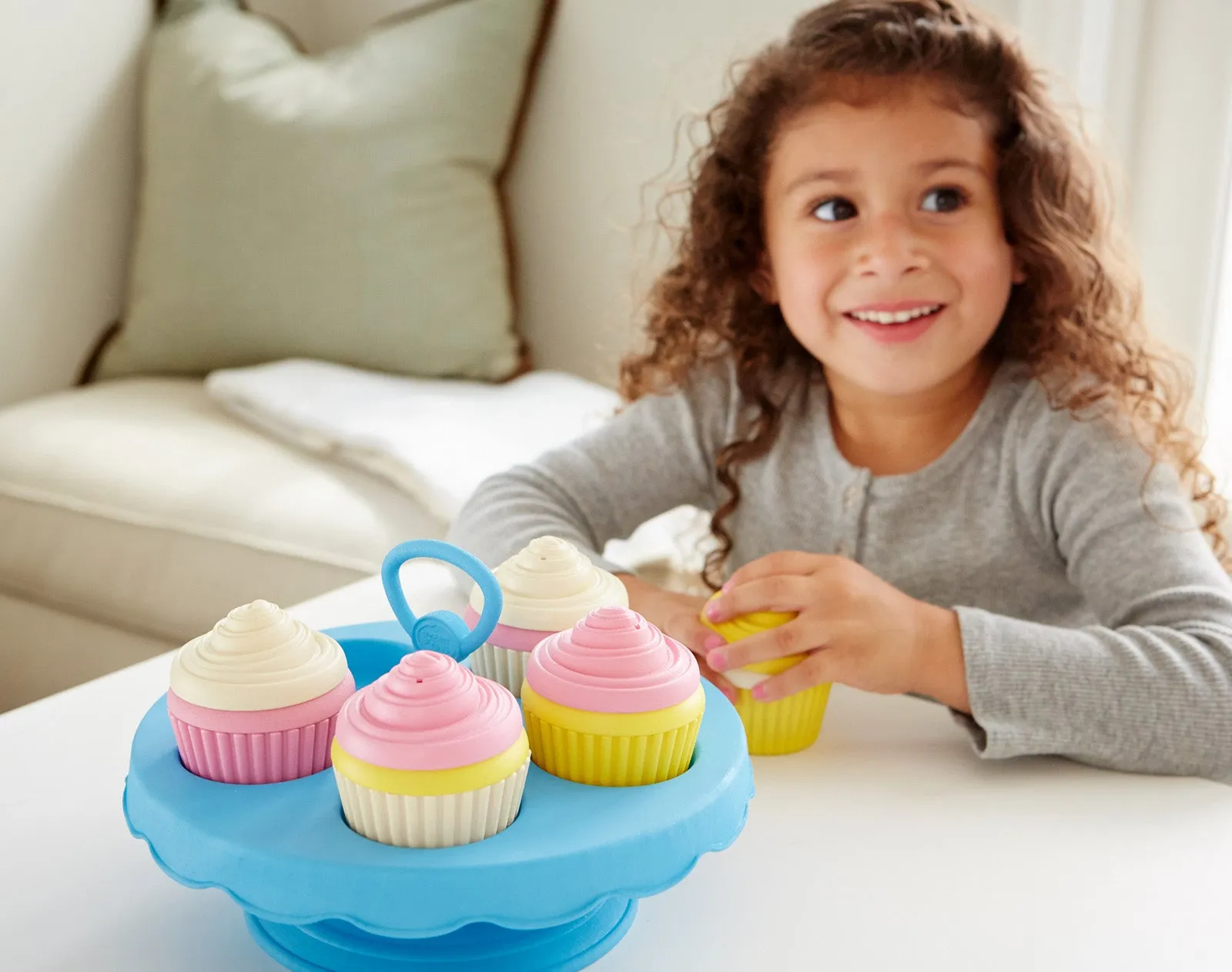 100% Recycled Pretend Cupcake Set