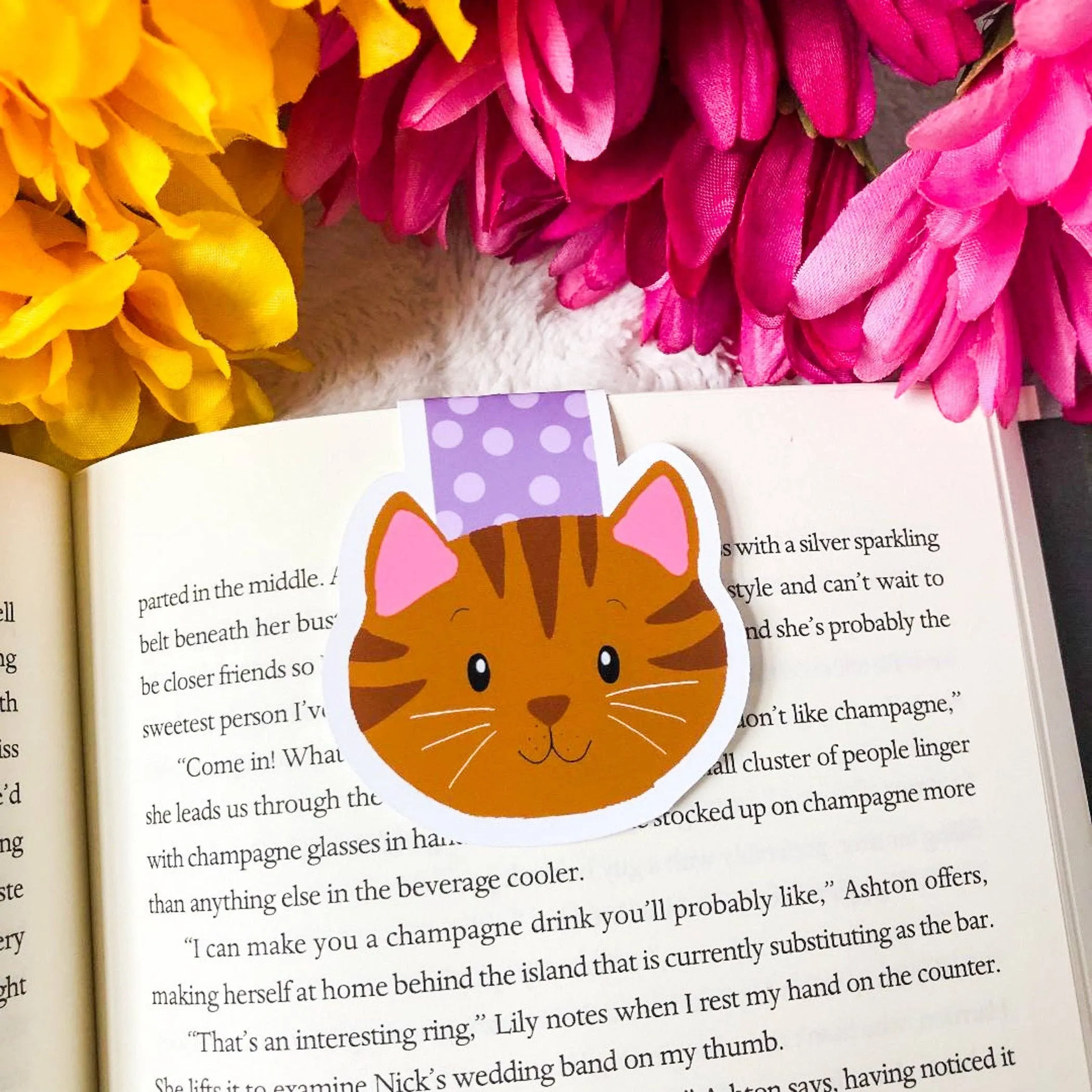 Brown Cat Magnetic Bookmark