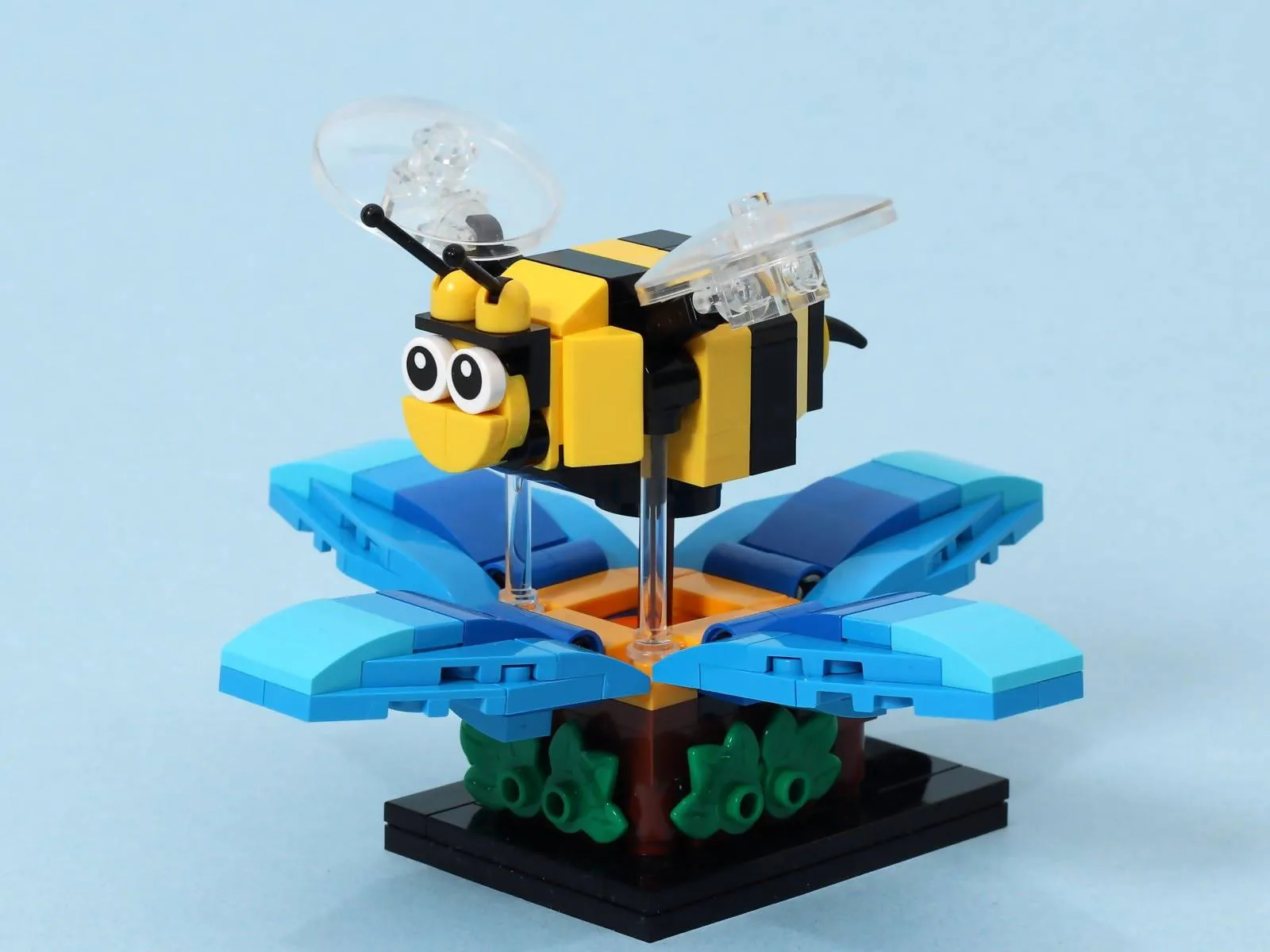 Flying Bee