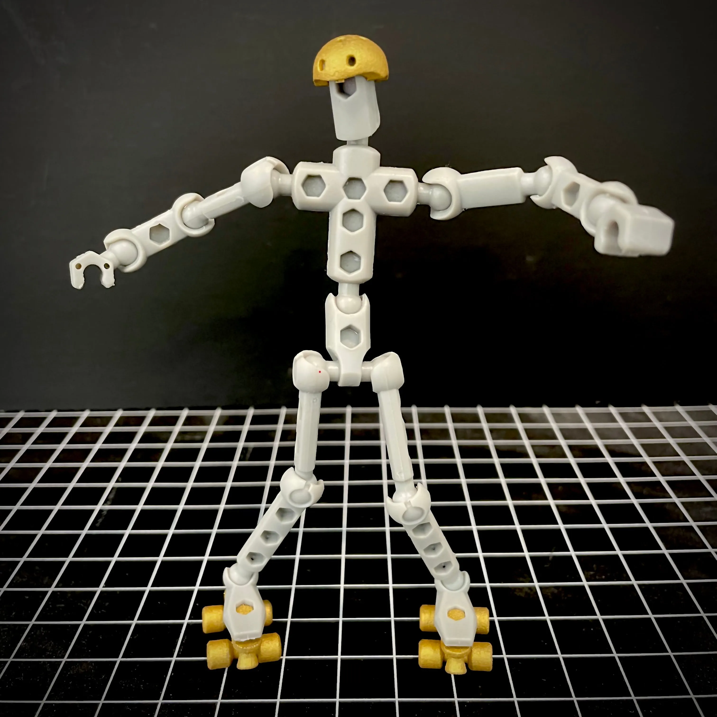 Rollerskate and helmet set for ModiBot figure kits