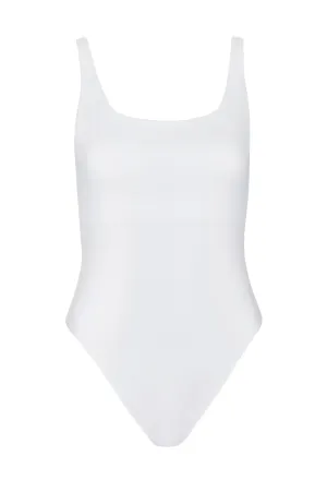 THE MODERN TANK BODY | WHITE001